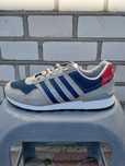 Adidas кроссовки оригинальные  кожа раз 42-42.5