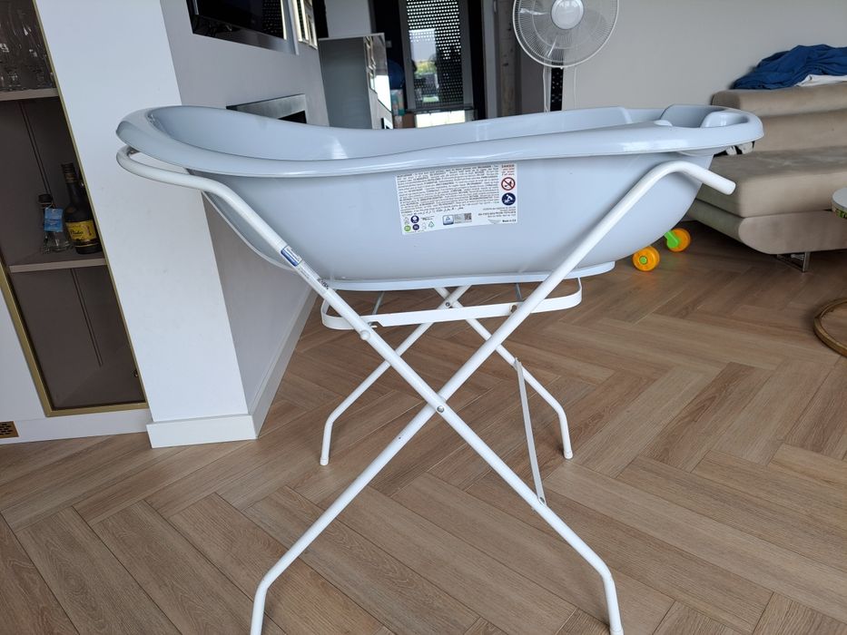 Wanienka ze stojakiem