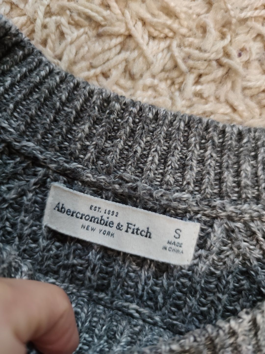 Теплий жіночий светр Abercrombie & Fitch