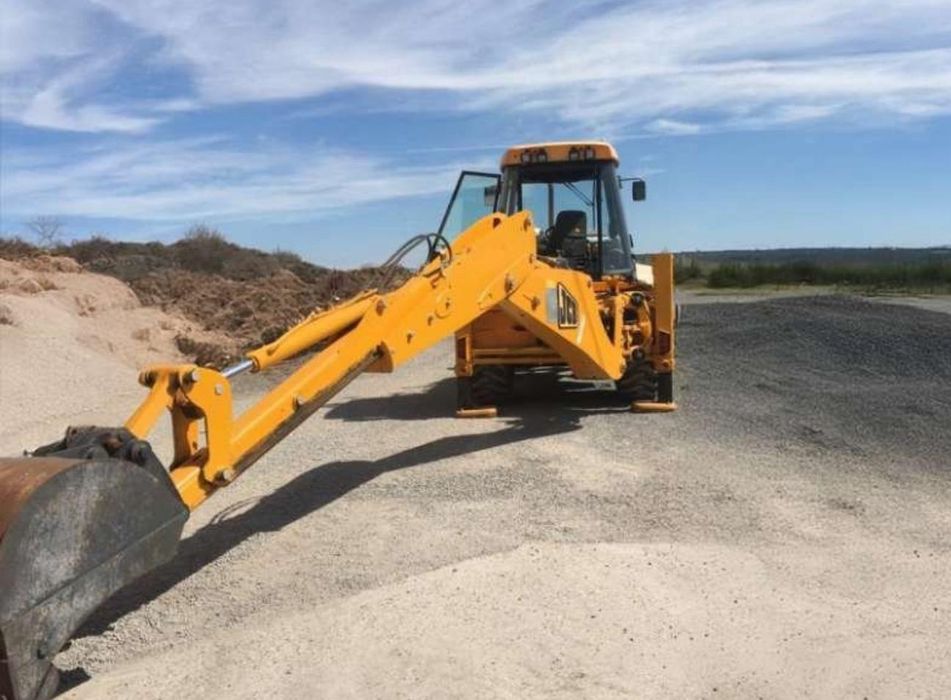Retroescavadora JCB 3cx