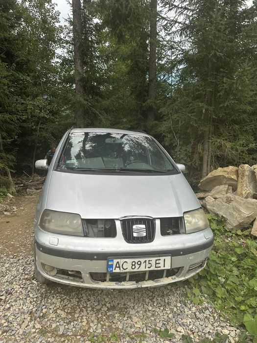 Seat 4×4 повний привід 7 місць