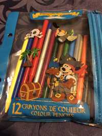 Lápis de cera 24 com oferta da bolsa  da Disney