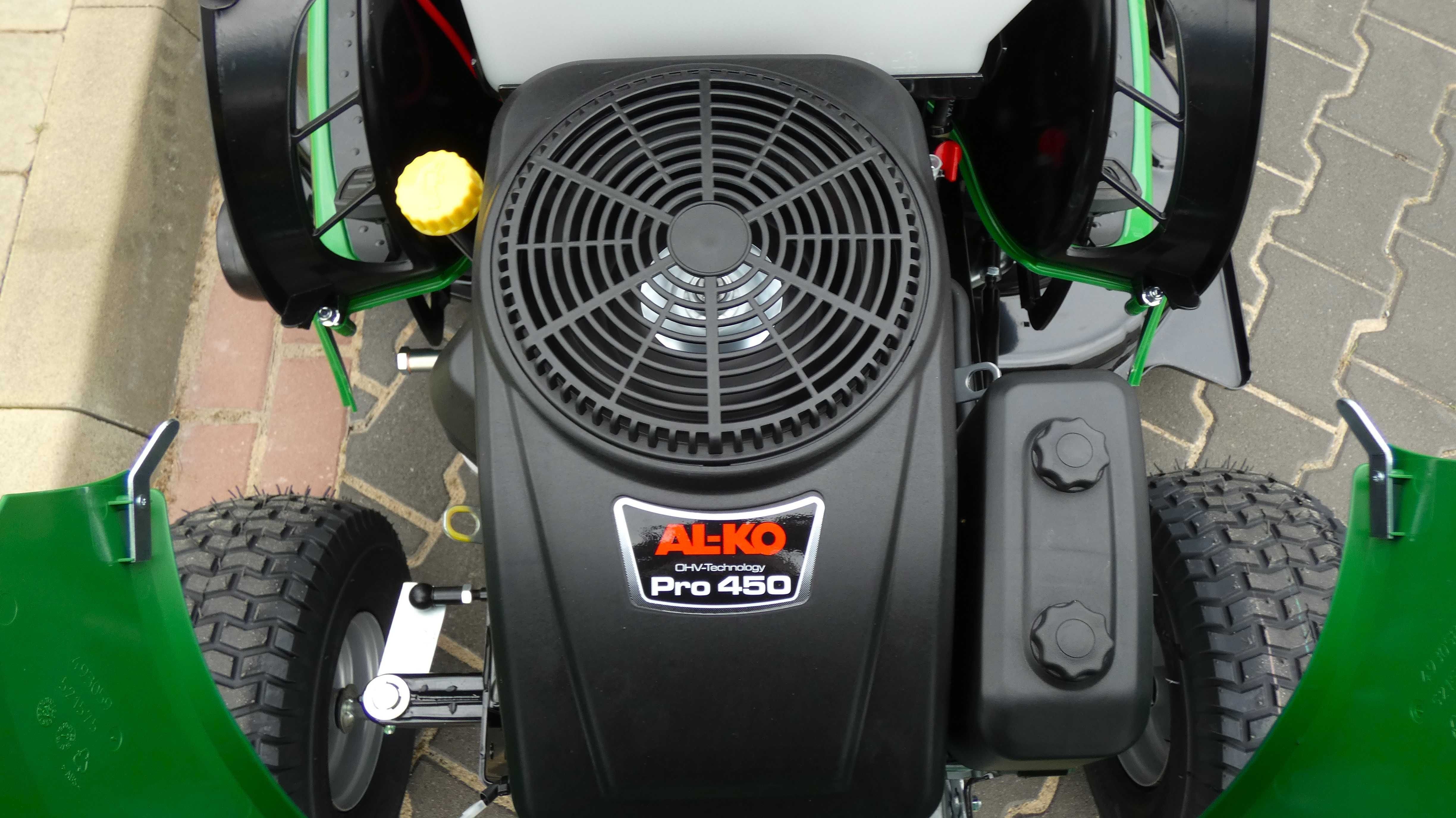 Traktorek  AL-KO T15-103 Baras Crossover