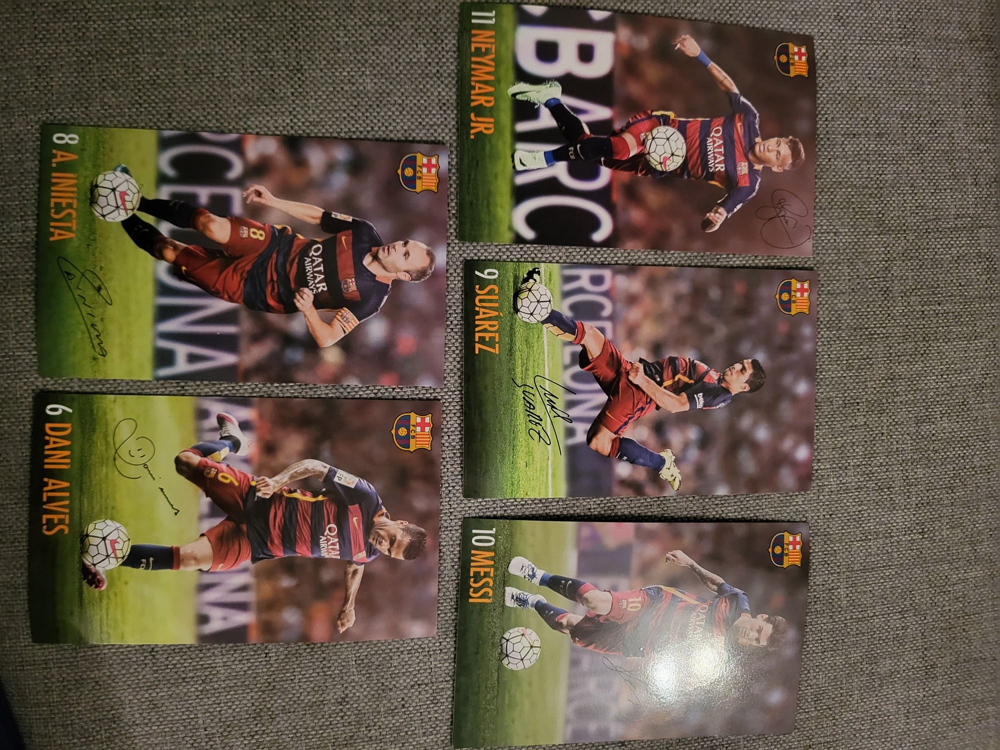 Autografy Messi, Neymar, Suarez, Iniesta, Alves