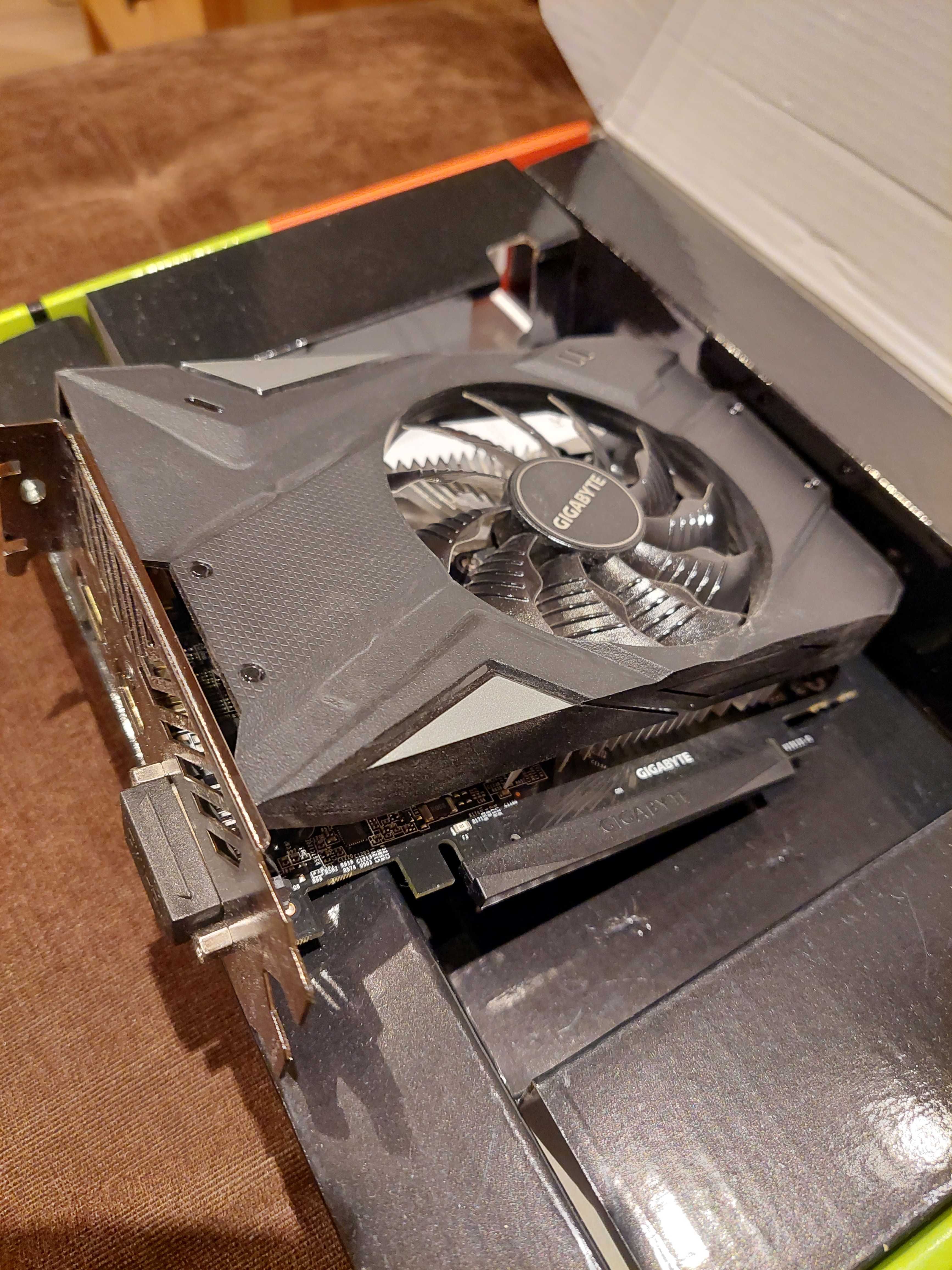 Gigabyte GeForce GTX 1650 SUPER OC 4G GDDR6