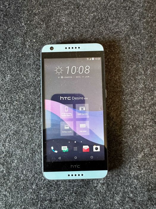 Atrapa telefonu HTC Desire