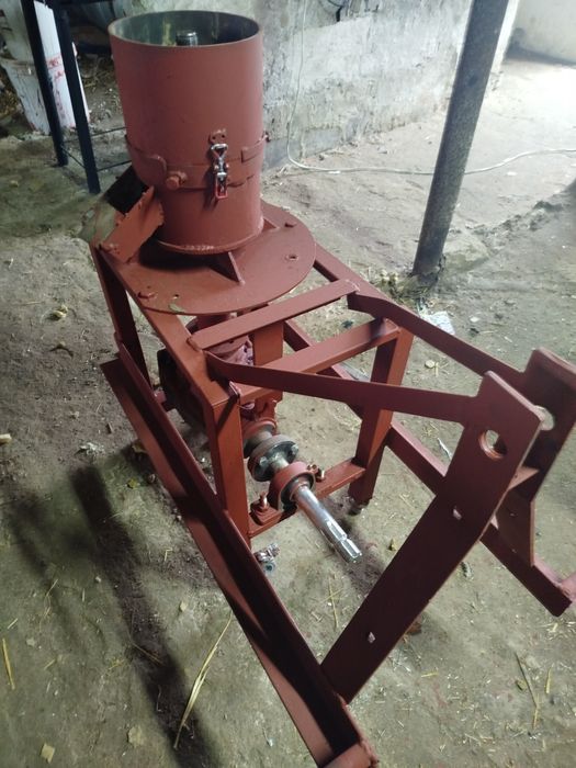 Pelleciarka na wałek wom