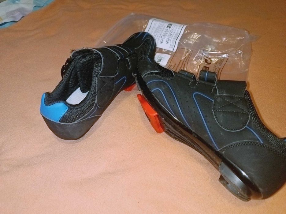 Sapatos de ciclismo de estrada