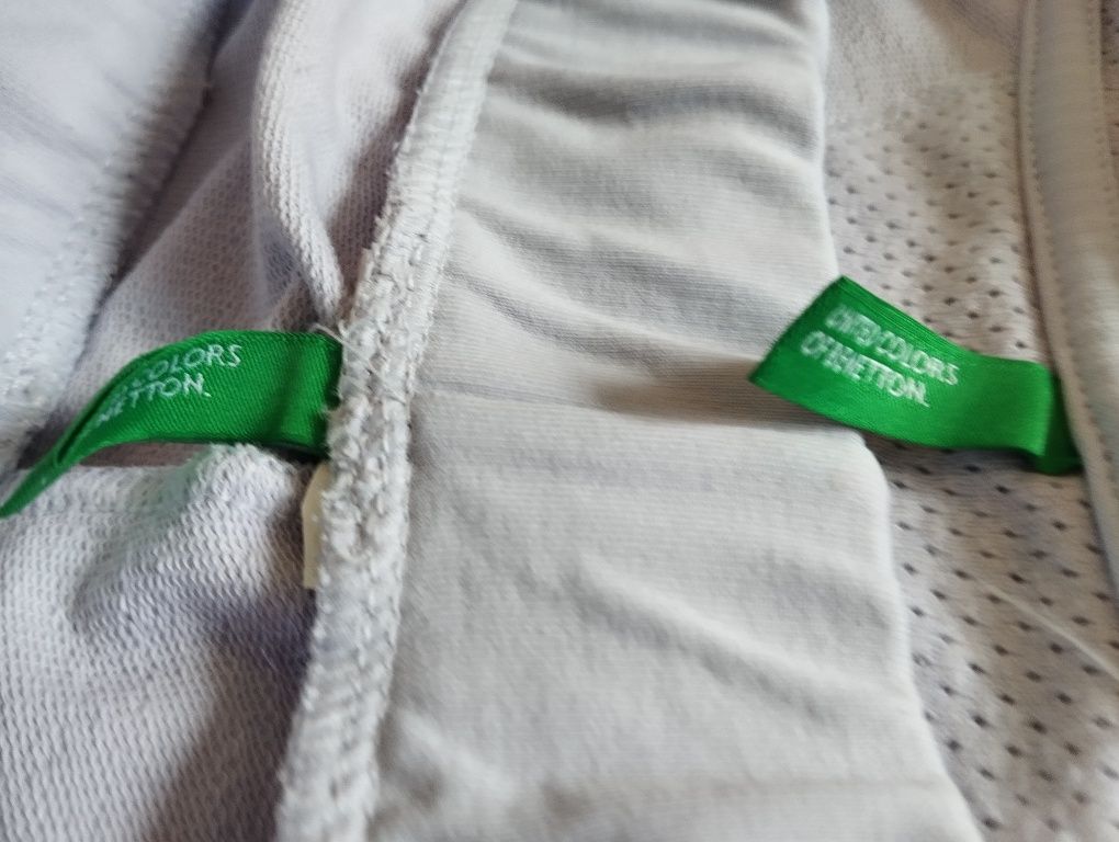 Продам спортивный костюм Benetton