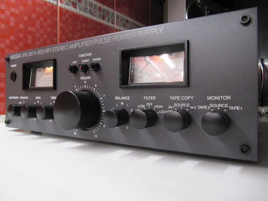 ДОБРОТНИЙ Підсилювач від SONY - Wega JPS 351V-130 HI-FI *Gold Vintage