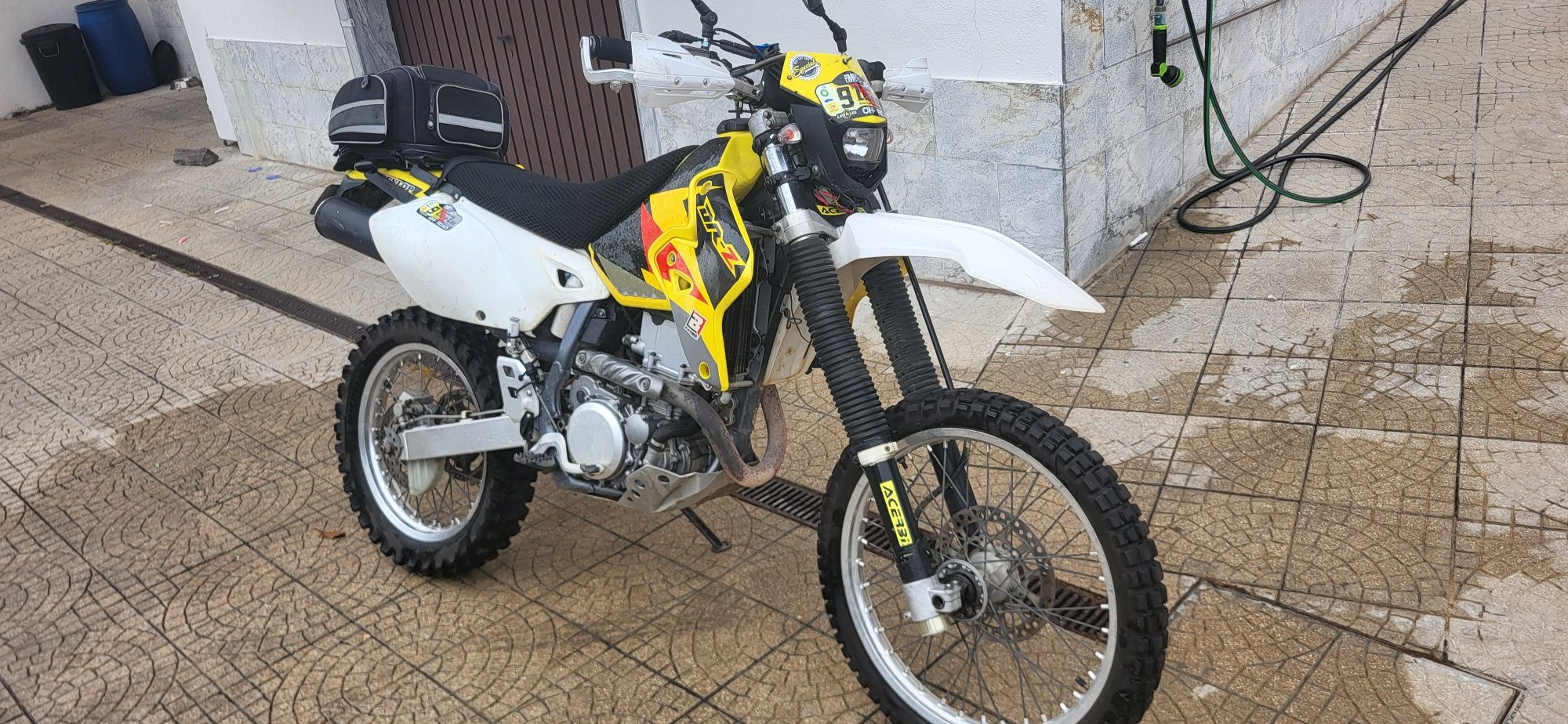 Suzuki - drz 400e