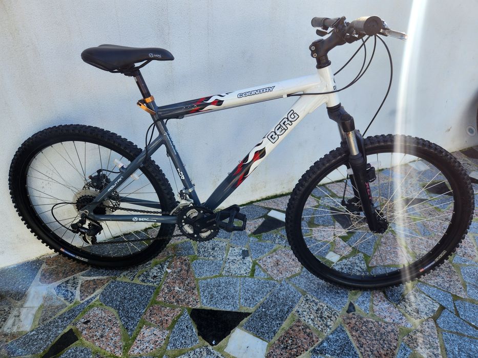 Bicicleta quadro 26
