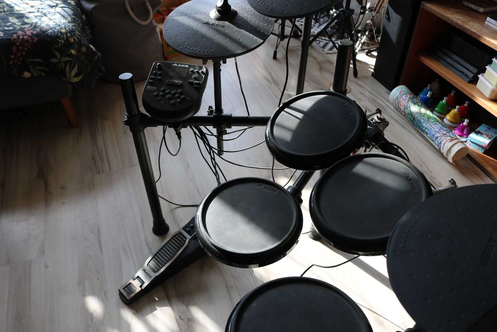 Alesis Nitro Kit - perkusja elektroniczna