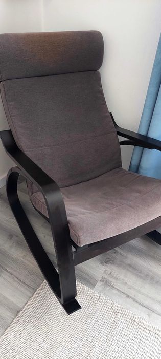 Cadeira baloiço Ikea