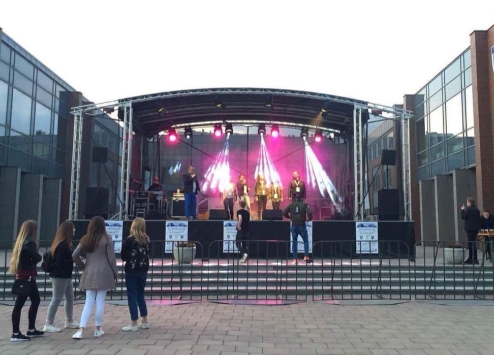 Scena estrada WYNAJEM nagłośnienie Oświetlenie