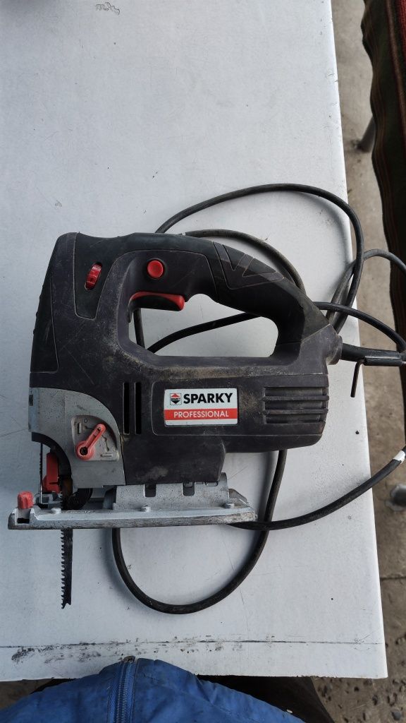 Лобзик sparky professional th70e