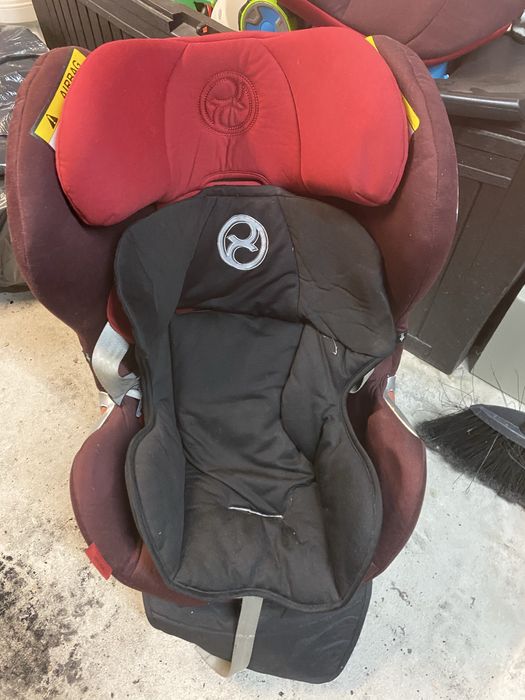 Vendo cadeira auto Cybex Sirona