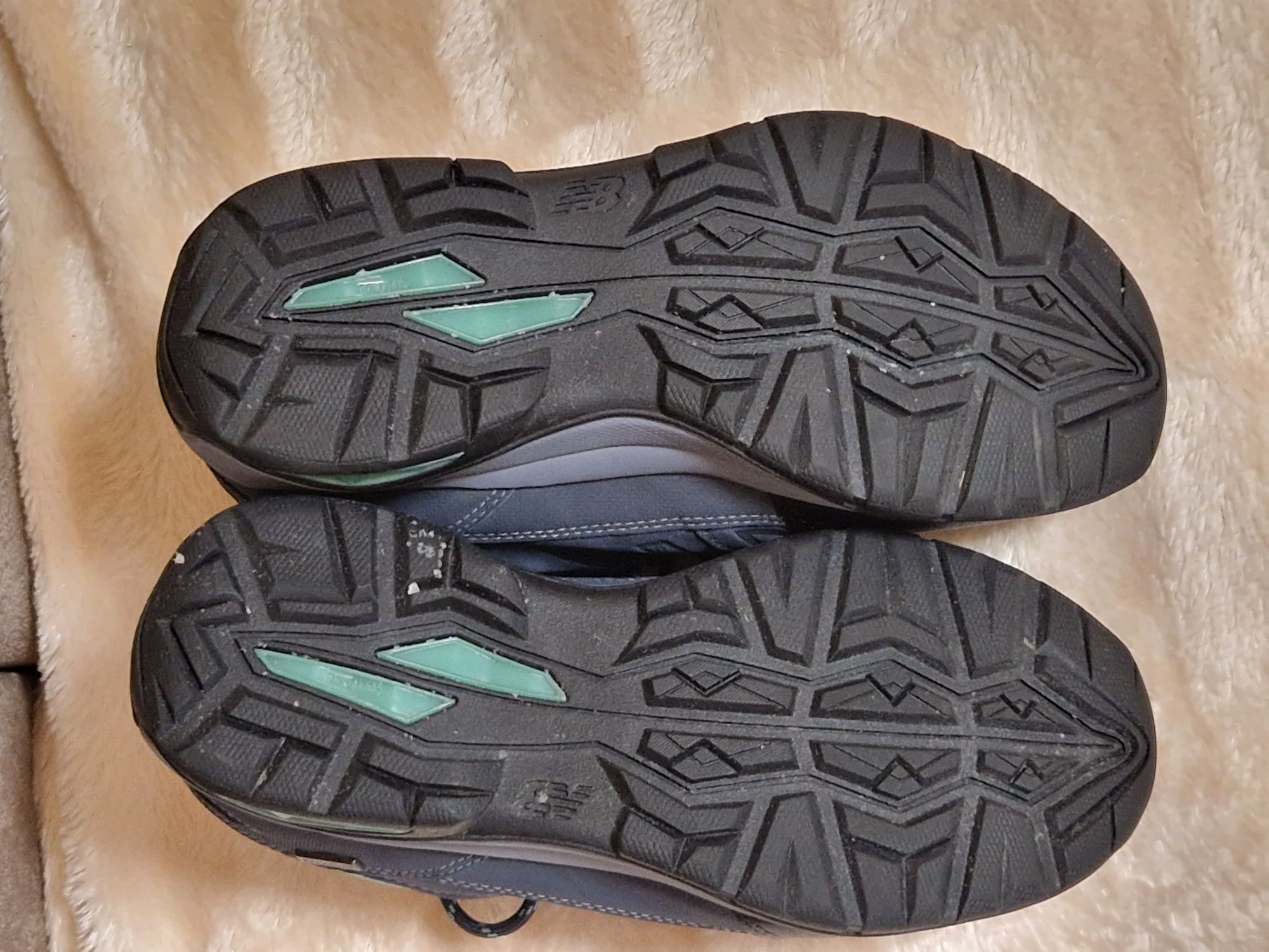 Ботинки New Balance, размер 37, 24см