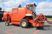Kombajn zbożowy  Fahr M1000 bizon  claas