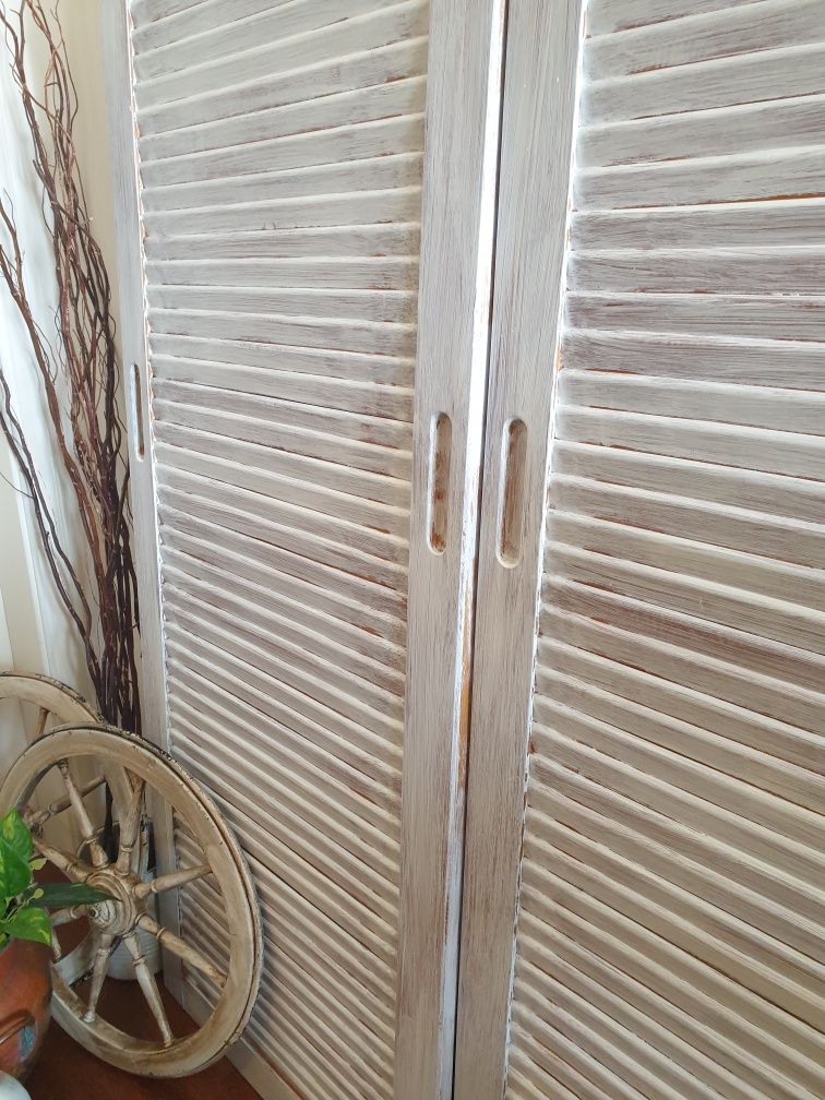 Portas de madeira Wooden doors