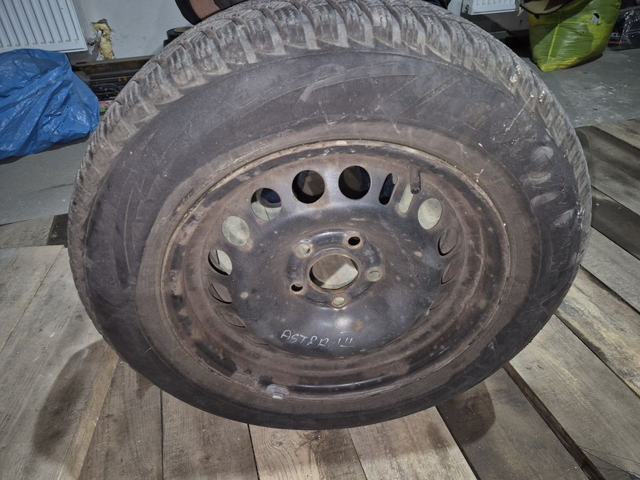 Opony Zimowe z Felgami Opel