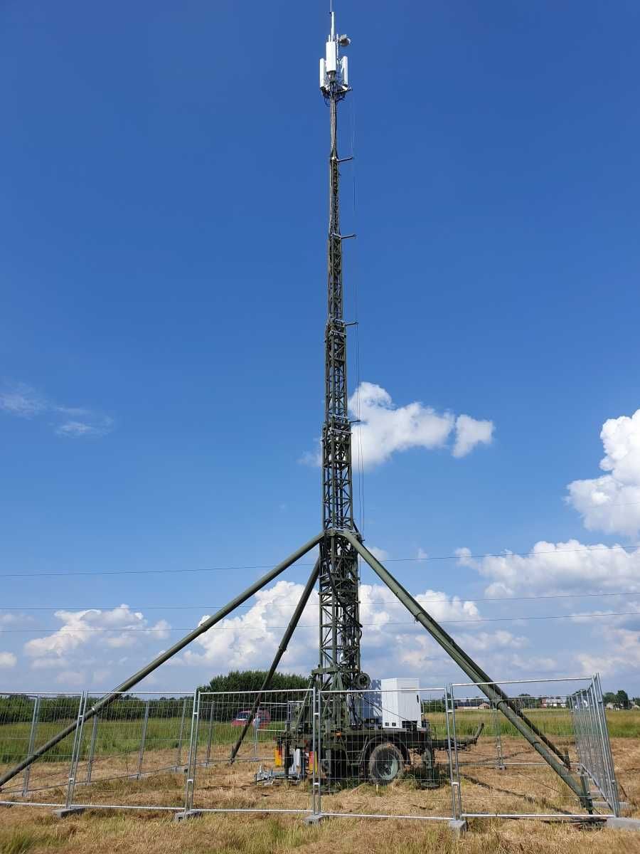 Maszt wojskowy / wieża mobilna 25m (stacja bazowa, Internet, GSM, BTS)