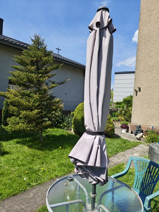 Parasol ogrodowy