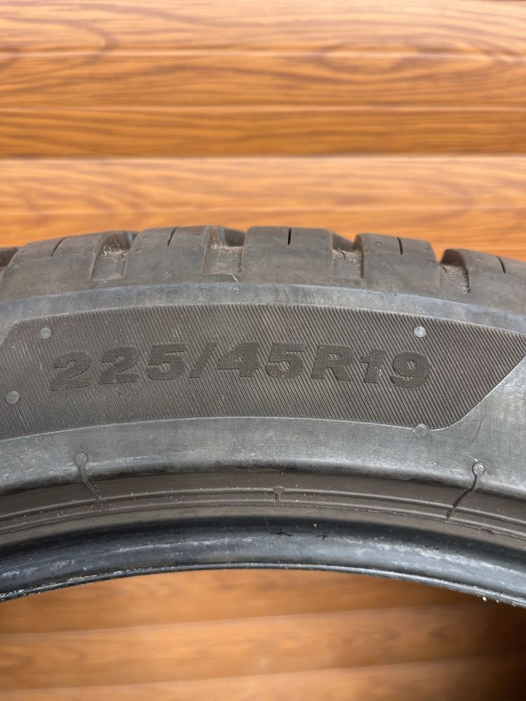 225/45/19 Bridgestone 4 opony całoroczne