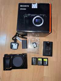 Aparat fotograficzny Sony A6300 + dodatki