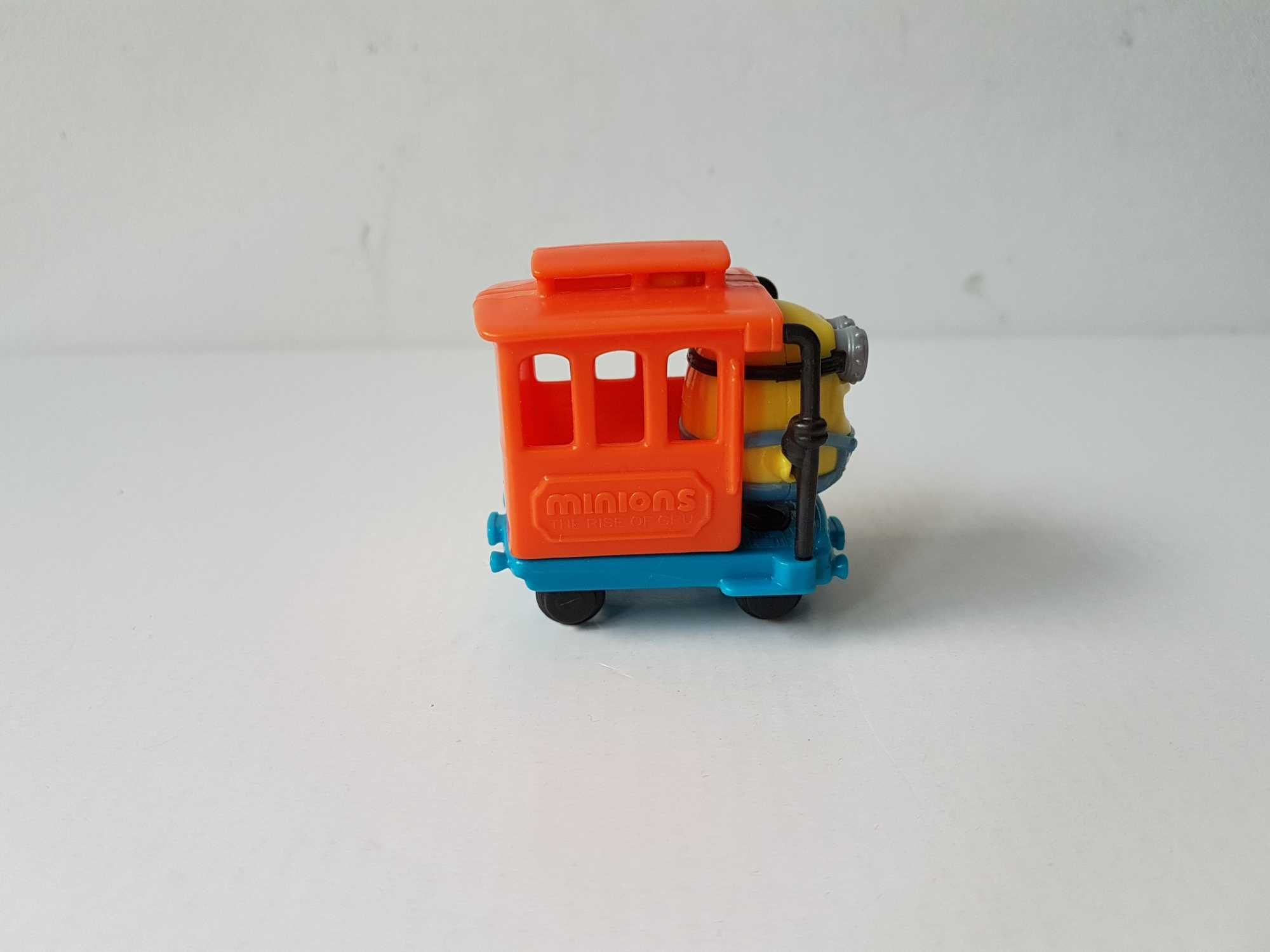 Figurki Minionki Minionek w kosmosie Minionek w pojeździe