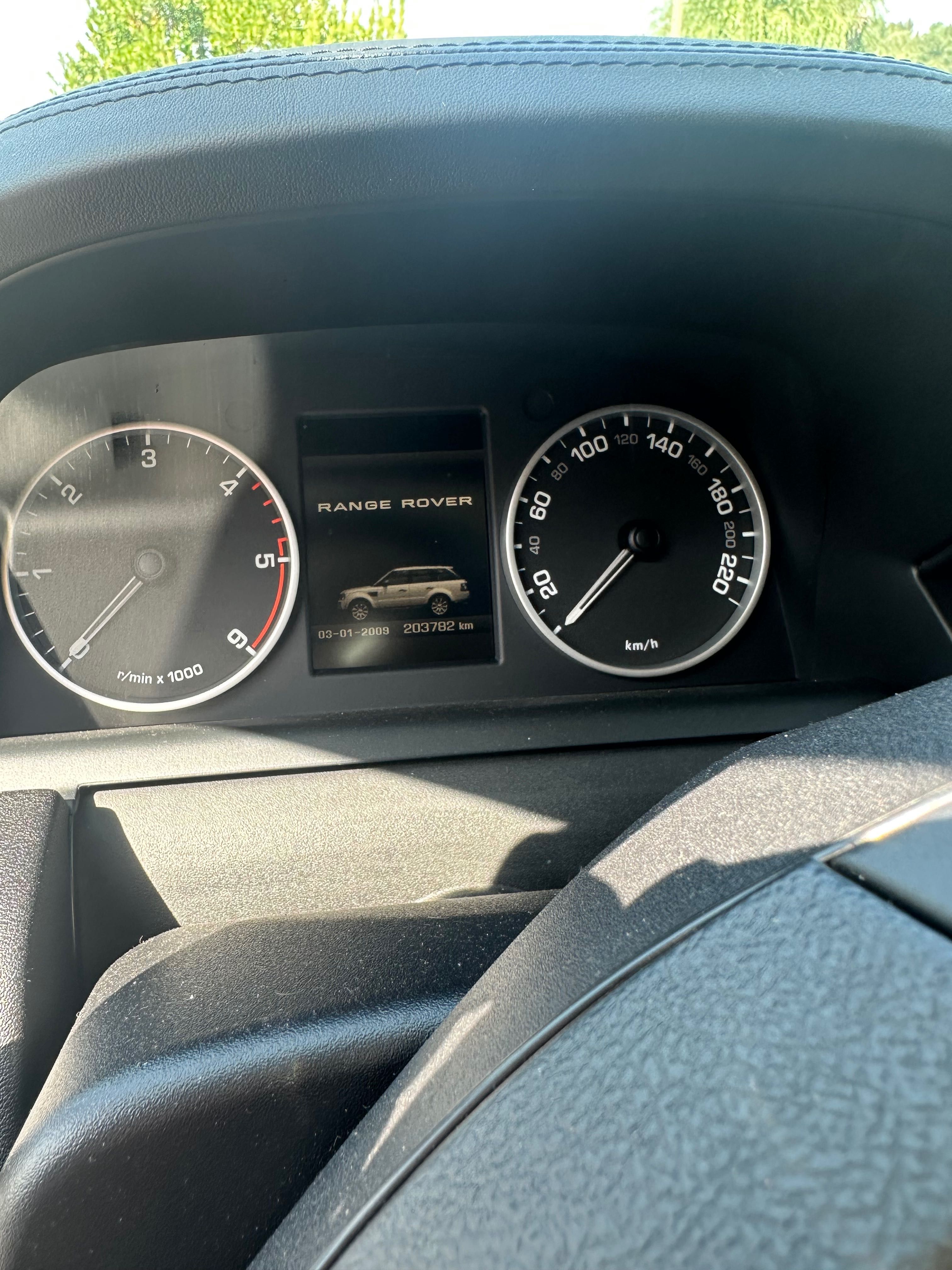 LAND ROVER RANGE ROVER SPORT V6 3000 Diesel de 2010 com 245cv