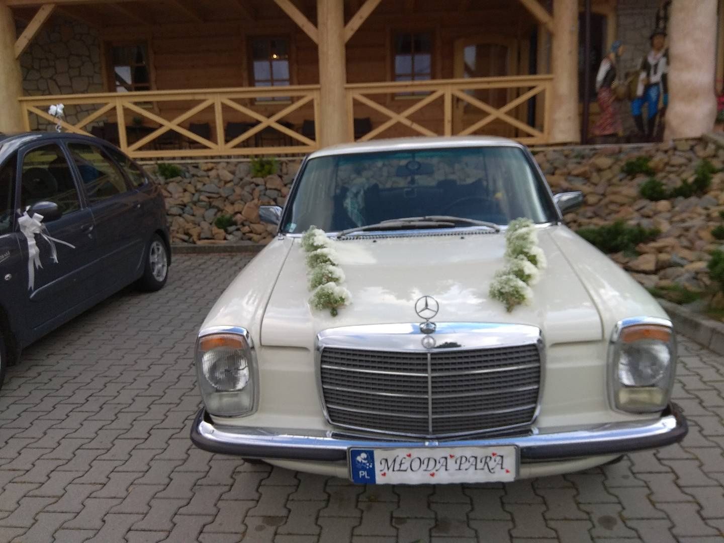 Auto do ślubu Mercedes