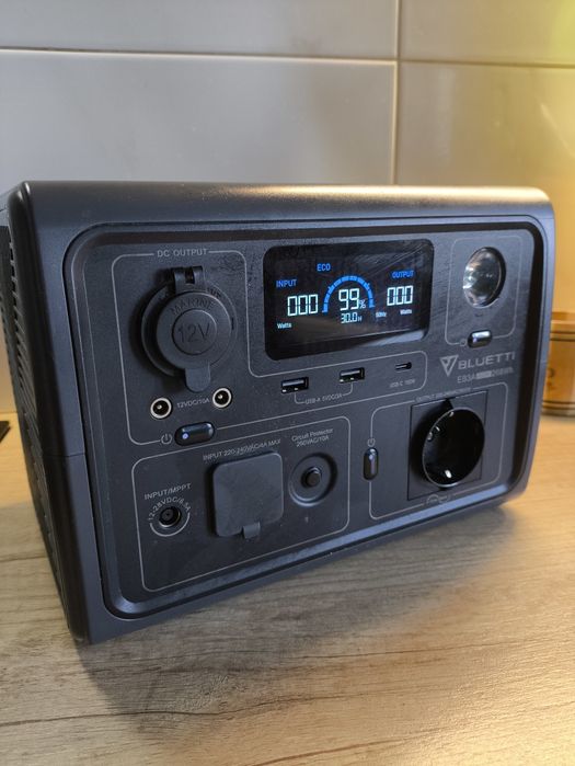 Зарядна станція Bluetti EB3A
