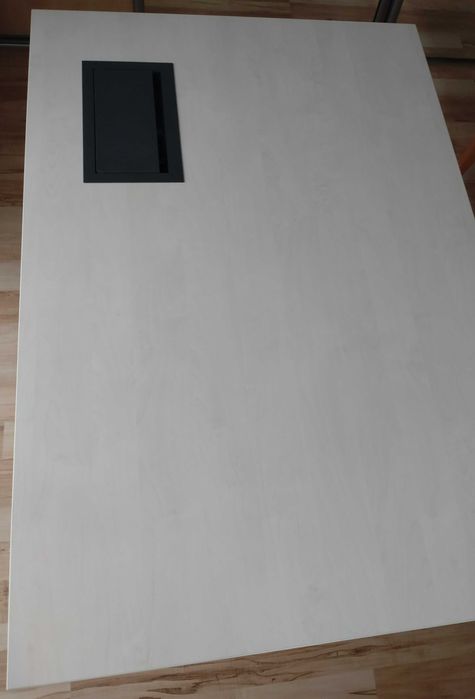 Biurko BALMA 120*80 wys. 72-80 cm * solidne * jasny blat * jak NOWE