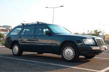 Mercedes E250 W124 (v/sportsline)