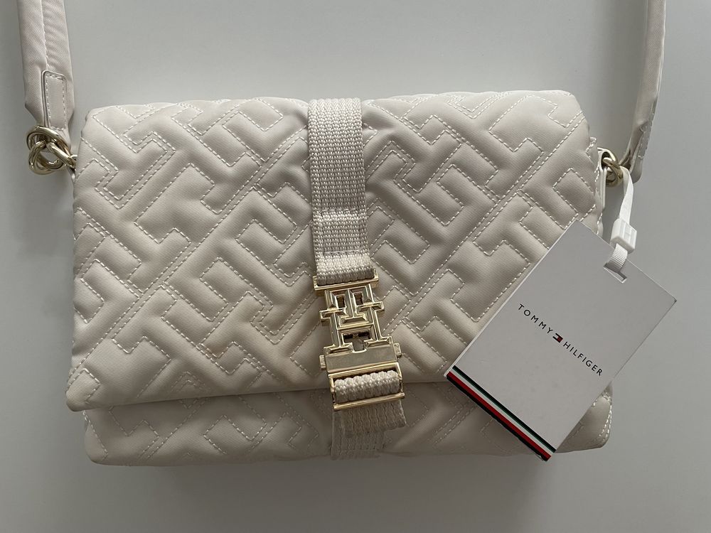 Torebka tommy hilfiger
