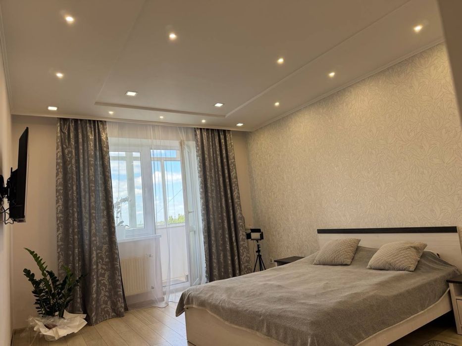 1км вул Уляни Кравченко