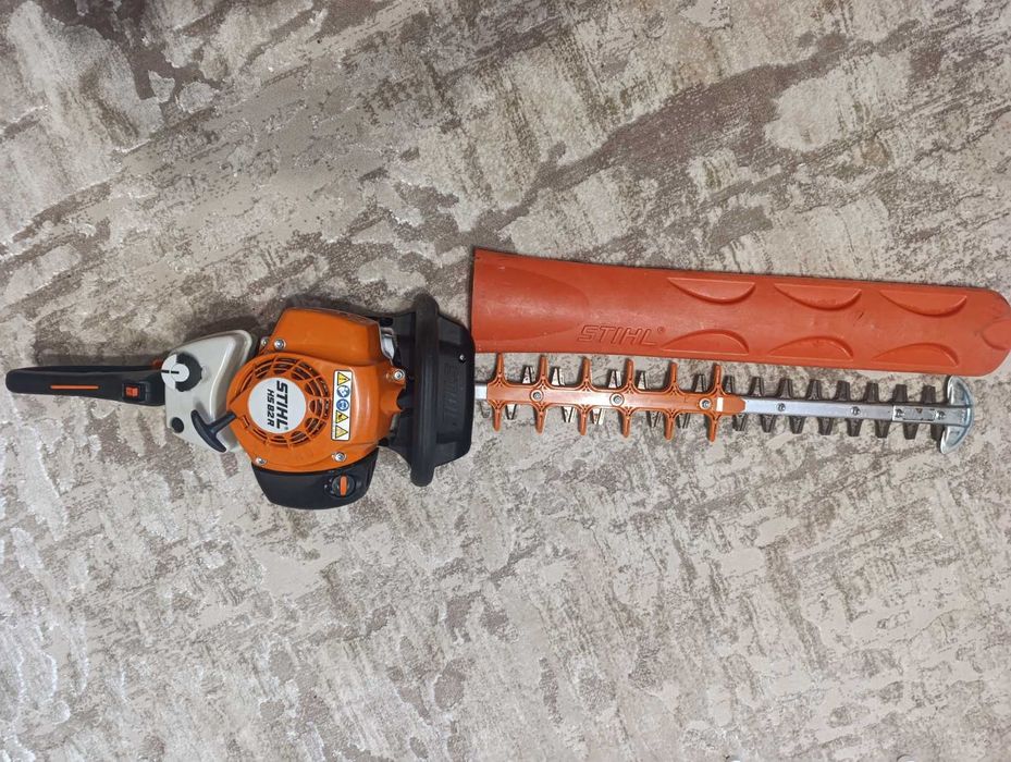 Кущоріз бензиновий Stihl hs 82 r