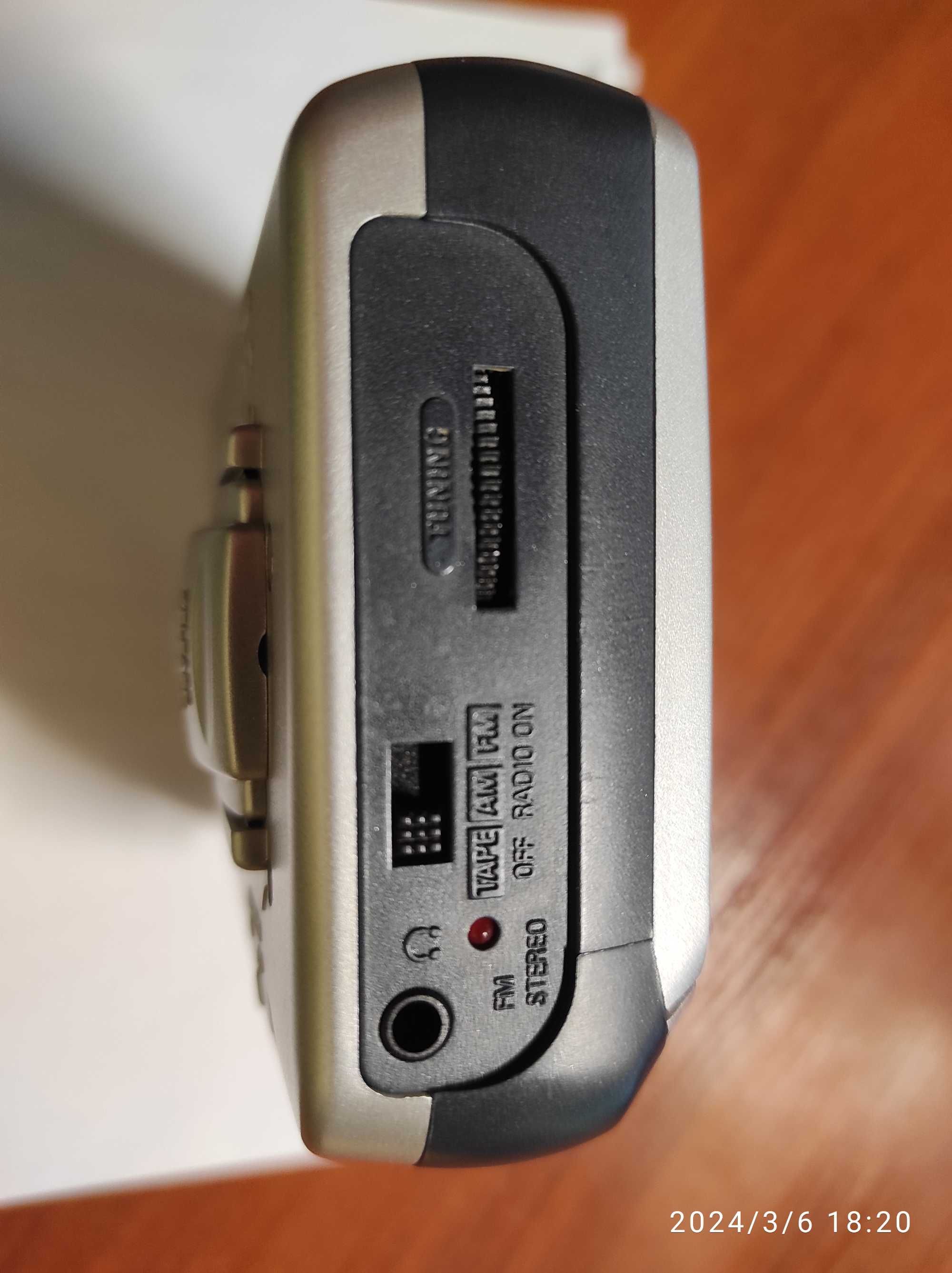 Продам кассетный плеер Casio As-207R