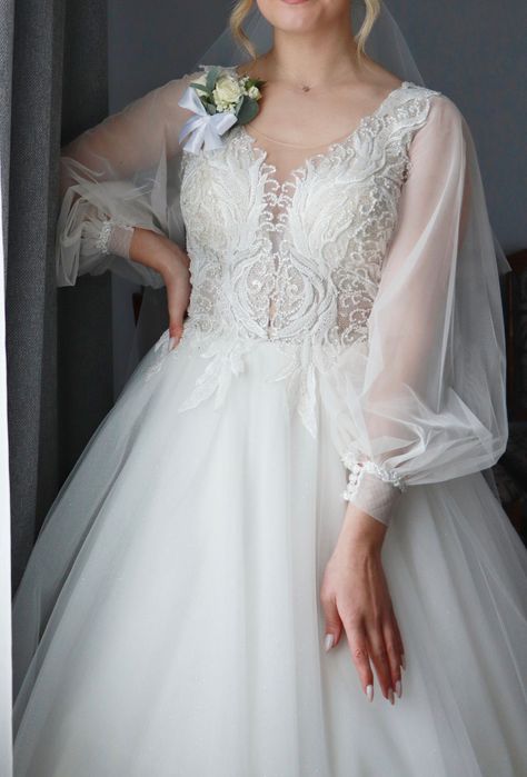 Весільне плаття ..