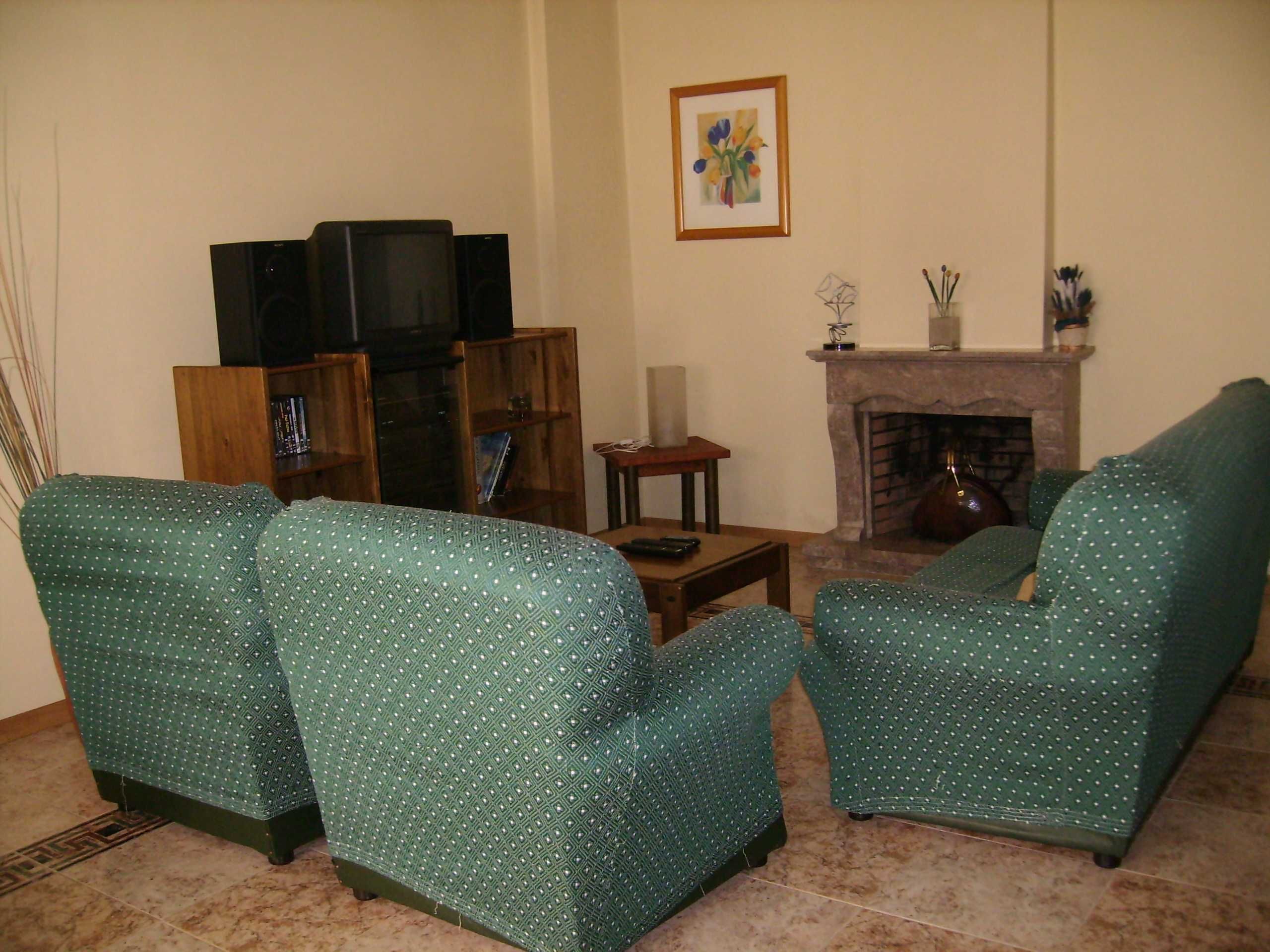 Arrenda-se quarto