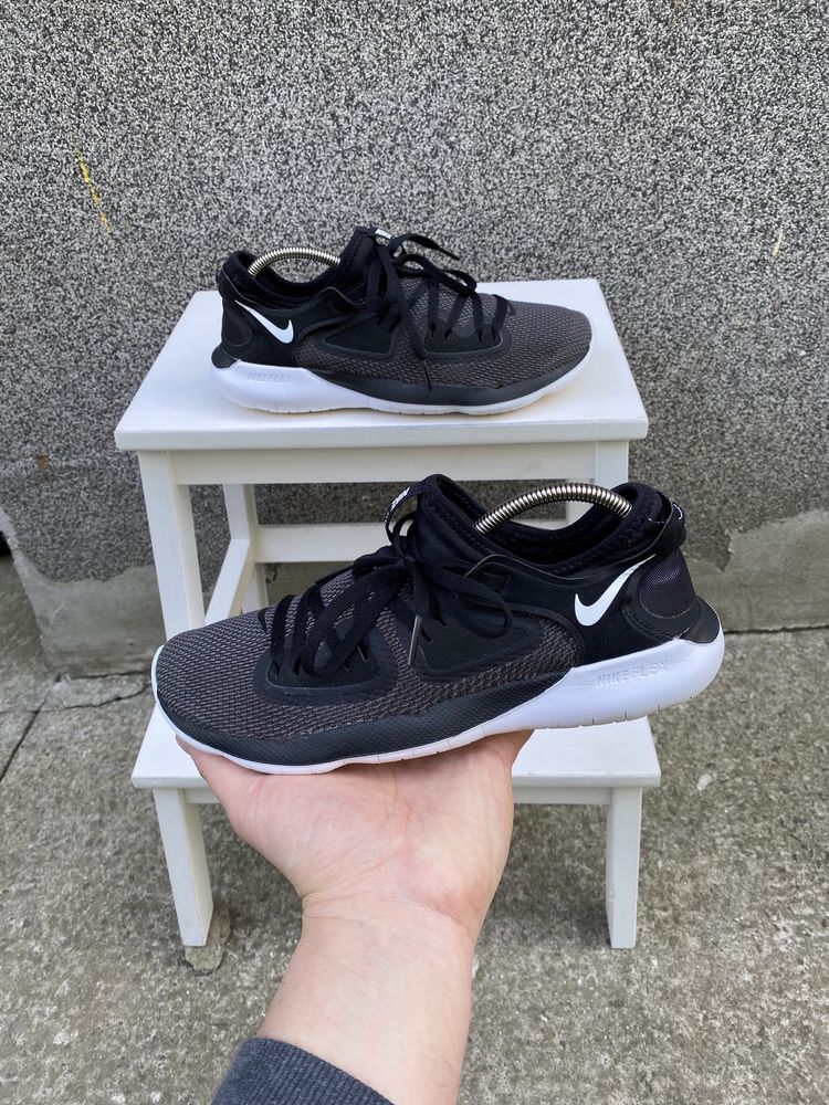 Оригінал бігові кросівки Nike Flex 2019 Rn AQ7487-001 40р 25,5см