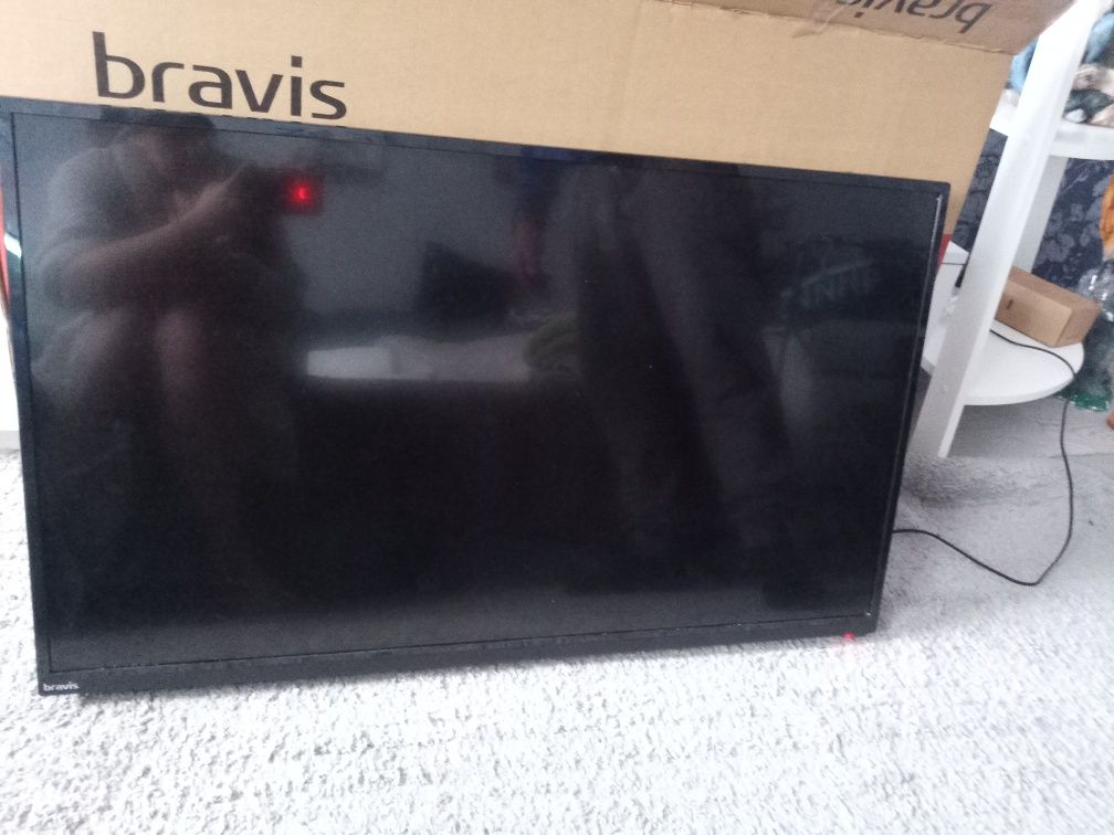 Телевізор Bravis