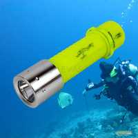 Lanterna de mergulho 2000 lumens subaquática 50m com bateria recarrega