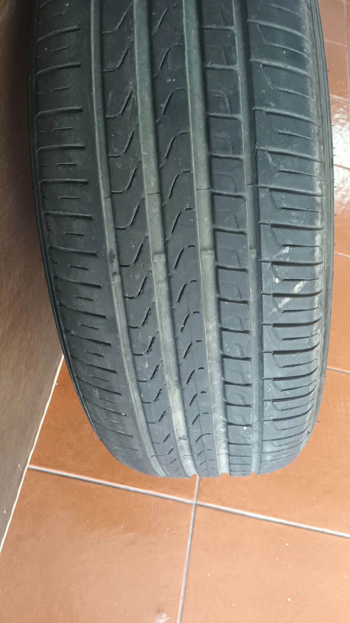 Pneus Pirelli Scorpion 235/60 R18