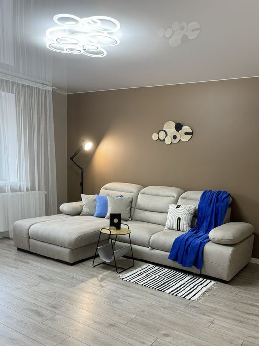 Оренда 2 км квартири з сучасними меблями і ремонтом