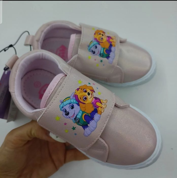 Nowe buty sportowe rozmiar 26 Psi Patrol  dla dziewczynki trampki