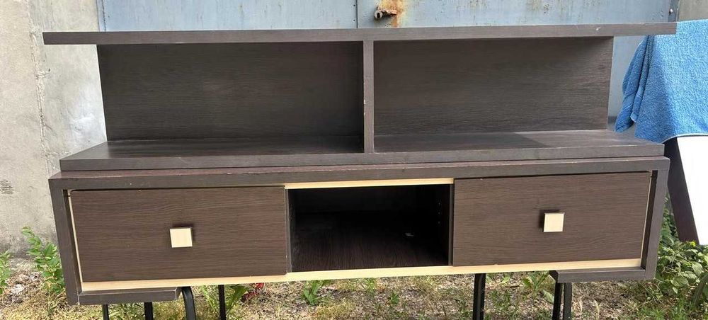 Продам комплект меблі: Тумба, Полка, Шкаф