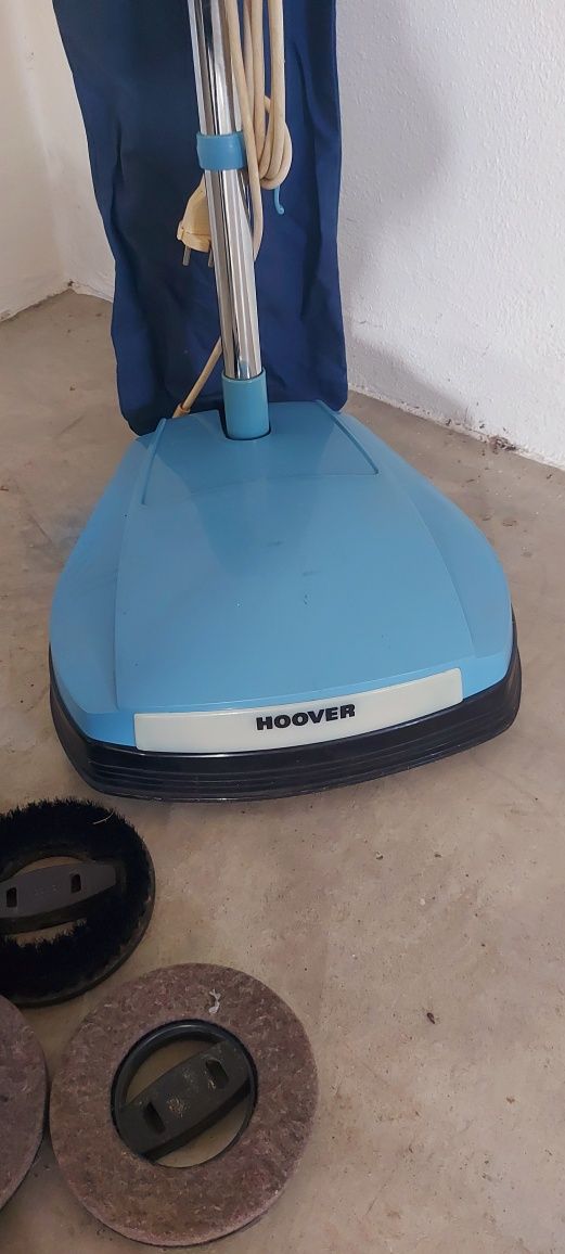 Enceradora Hoover F2200 excelente estado