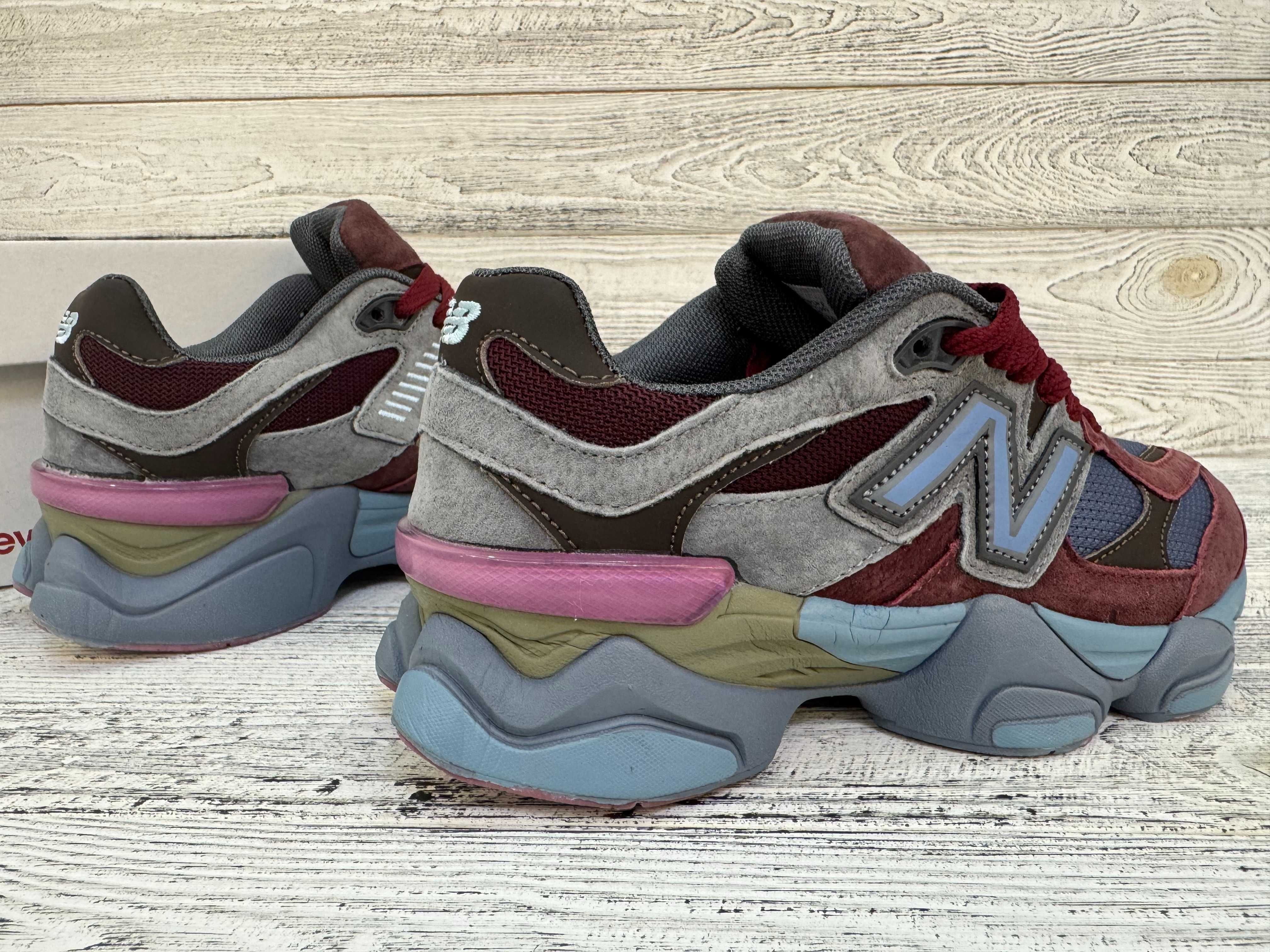 Кросівки New Balance 9060 бордові з блакитним кросівки Нью Баланс 9060